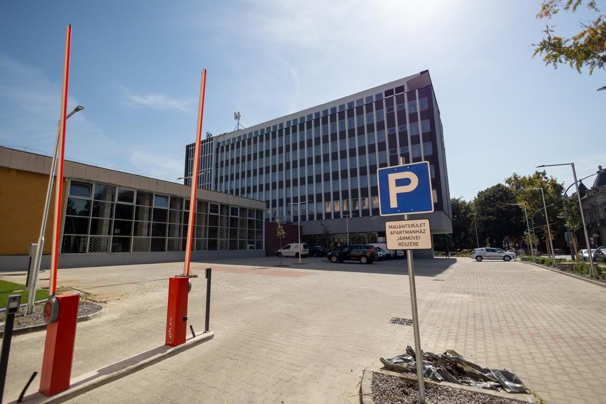 Central Residence Apartmanok Miskolc Exterior photo